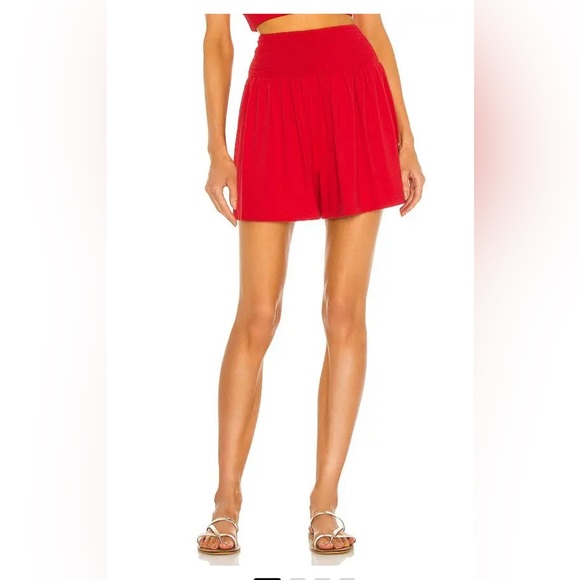 NWT Susana Monaco Gathered Smocked High Waisted Shorts in Perfect Red - Size S - Picture 1 of 4